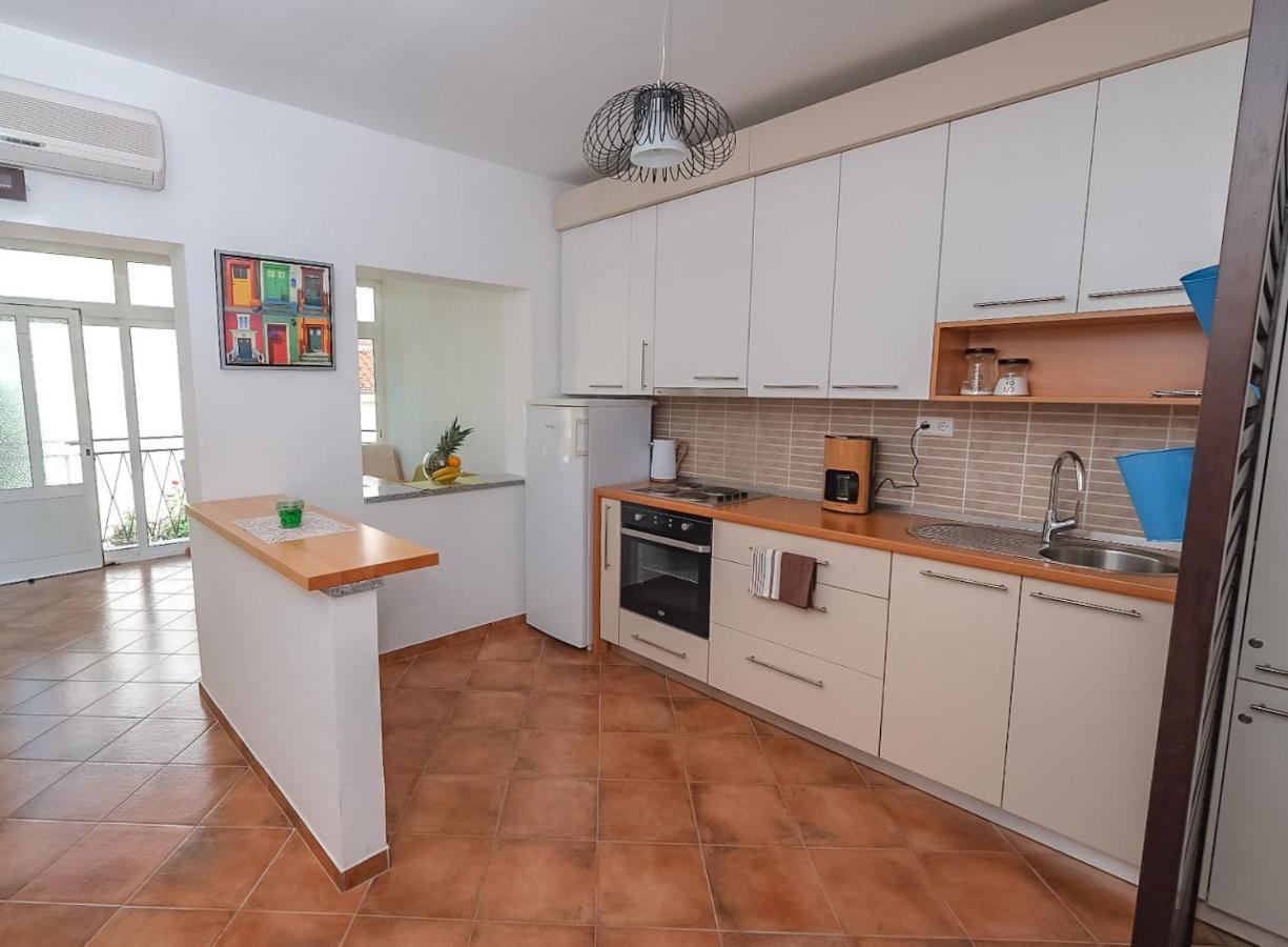 Apartmani Nina Ровінь Екстер'єр фото